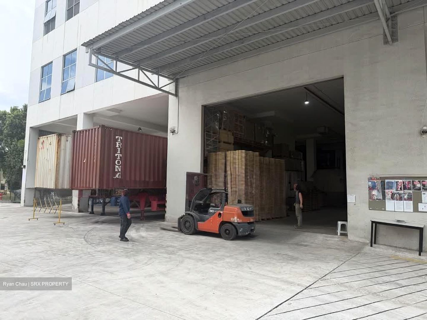Tuas View Square (D22), Factory #578637221